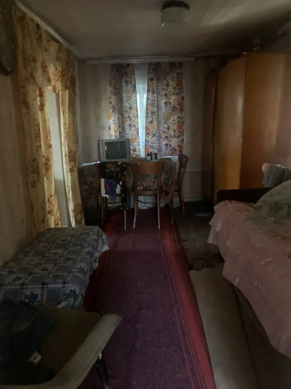 Продам дом (гараж, летняя кухня) буденновский район ул кибальчича 7 8 соток земли газ, сливная яма, свет, вода туалет на улице документы готовы 800 000₽ +79494113097 алина @as_01vva telegram - фотография - 9