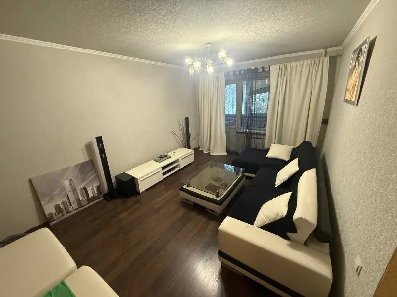 Продам двухкомнатную квартиру 🌇красногвардейский р-н мкр. Калининский 2📍 квартира с ремонтом❗️ 📑документы готовы к сделке собственник в городе ❗️ 📍удобная транспортная развязка в 3-х минутах от мотеля 👍квартира после ремонта, отличное состояние ✅заменены все коммуникации ✅новая проводка ✅изолированные комнаты ✅установлена водонакопительная система ✅в шаговой доступности есть все необходимое для жизни: супермаркеты, детский садик 💰цена: 4.400.000 ₽ торг❗️ 📲☎️ +79493005543 подписаться  |  дать объявление - фотография - 3