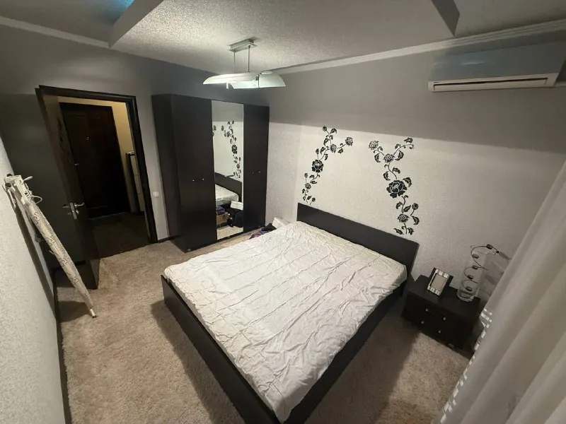 Продам двухкомнатную квартиру 🌇красногвардейский р-н мкр. Калининский 2📍 квартира с ремонтом❗️ 📑документы готовы к сделке собственник в городе ❗️ 📍удобная транспортная развязка в 3-х минутах от мотеля 👍квартира после ремонта, отличное состояние ✅заменены все коммуникации ✅новая проводка ✅изолированные комнаты ✅установлена водонакопительная система ✅в шаговой доступности есть все необходимое для жизни: супермаркеты, детский садик 💰цена: 4.400.000 ₽ торг❗️ 📲☎️ +79493005543 подписаться  |  дать объявление - фотография - 4