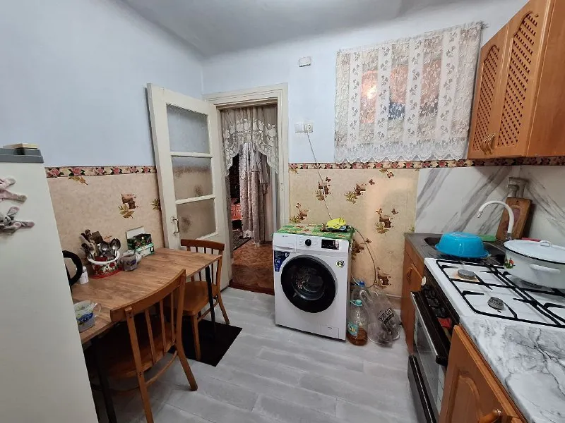 ‼️аренда квартиры‼️ 🏡сдам 1-однокомнатную квартиру от собственника на длительный срок г. Харцызск днр центр города б-р полупанова ✅не военным в квартире имеется холодильник, 2 телевизора, стиральная машина, wi-fi, накопительный бак 200 литров ✅вода через день ‼️долгосрочная аренда‼️ 💴цена: 19.000 т. Р. + квитанции, залог 1 месяц ☎️+7(949) 482-20-95 ☎️+7(996) 517-20-20 вацап 📨подписаться - фотография - 5