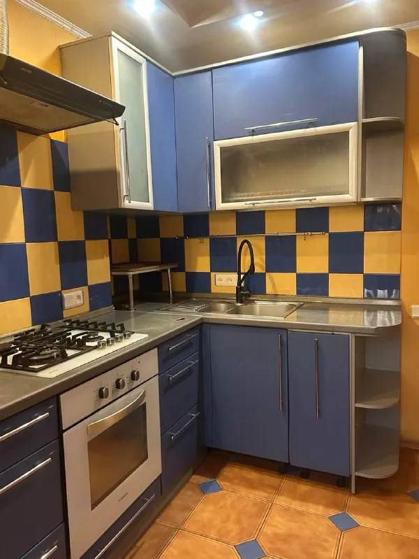 Продажа 3 комнатной квартиры 🌇ленинский р-н, ул. Скляренко📍 ✅квартира с ремонтом 💦вода круглосуточно💦 ✅площадь 55,2 ✅3 этаж из 9 👍отличное состояние капитальный ремонт🛠️ заходи и живи❗️ - фотография - 6