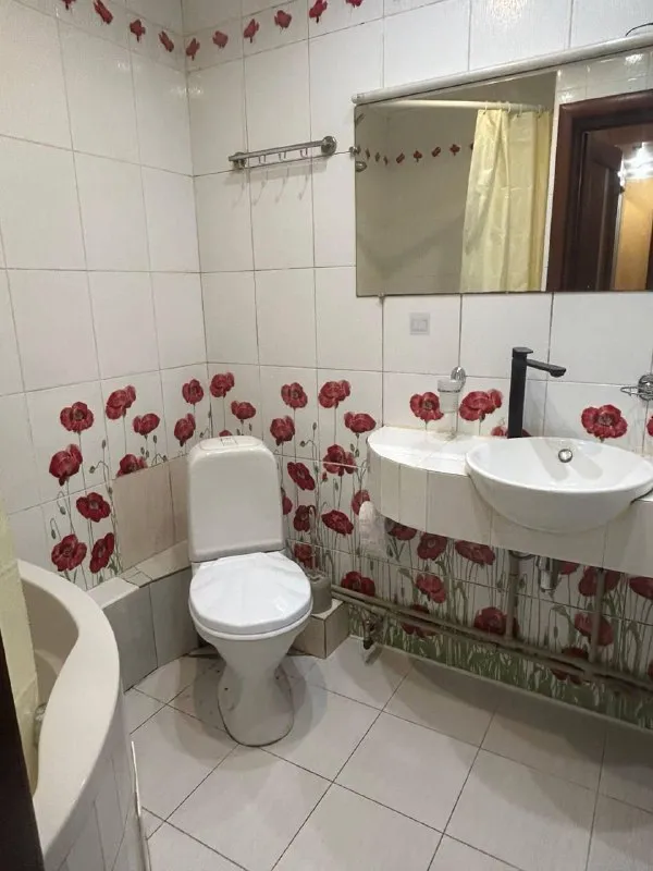 Продажа 3 комнатной квартиры 🌇ленинский р-н, ул. Скляренко📍 ✅квартира с ремонтом 💦вода круглосуточно💦 ✅площадь 55,2 ✅3 этаж из 9 👍отличное состояние капитальный ремонт🛠️ заходи и живи❗️ - фотография - 8