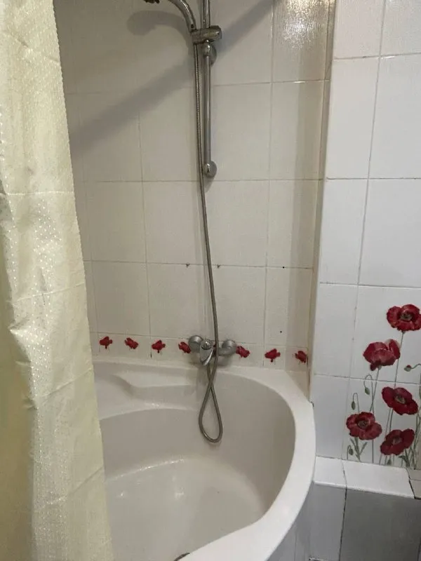 Продажа 3 комнатной квартиры 🌇ленинский р-н, ул. Скляренко📍 ✅квартира с ремонтом 💦вода круглосуточно💦 ✅площадь 55,2 ✅3 этаж из 9 👍отличное состояние капитальный ремонт🛠️ заходи и живи❗️ - фотография - 9