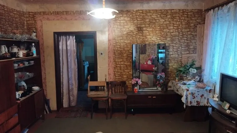 ‼️продажа дома‼️ 🏡продаётся дом г. донецк днр петровский район ✅общая площадь дома 82 м2 ✅жилая–67 м2 🏡участок–9.5 соток земли 🔥собственник 💴цена: 2🍋200.000 рублей ☎️+7(949) 458-77-92 📨подписаться - фотография - 5