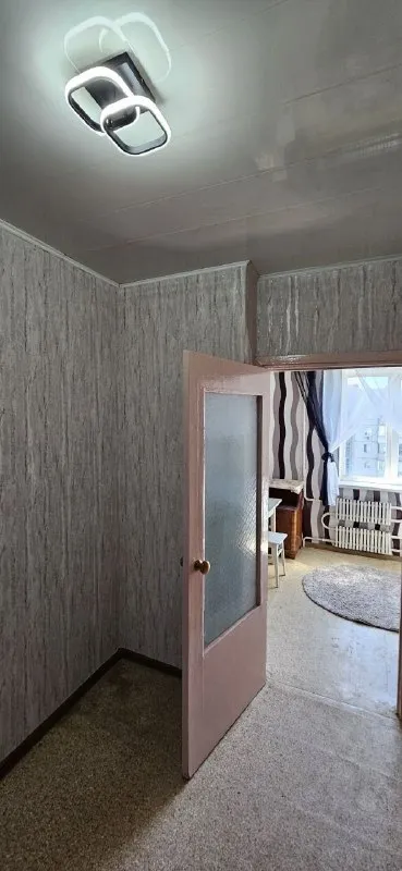 ‼️продажа квартиры‼️ 🏡продаётся однокомнатная квартира г. Донецк днр кировский р-н, мкр. Текстильщик ул. Петровского 103 ✅этажность–9/9 жилого дома ✅общая площадь–37 м2 ✅жилая–18 м2 ✅кухня–9 м2 ✅есть парковка возле дома рядом рынок, магазины, остановка общественного транспорта 📃документы готовы 🔥собственник 💴цена: 2🍋700.000 рублей ☎️+7(949) 315-31-67 недвижимость днр - фотография - 6