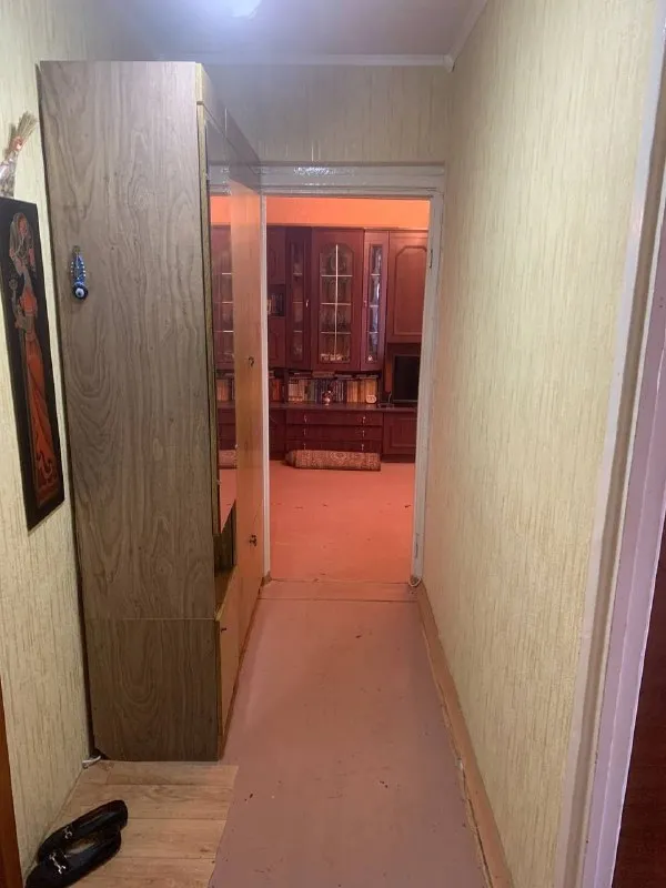 ‼️продажа квартиры‼️ 🏡продажа двухкомнатная квартира г. Донецк днр петровский р-н, ул петровского, ориентир: петровский мост ✅этажность–9/9 жилого дома ✅квартира в жилом состоянии есть лоджия ✅квартира продаётся с мебелью и бытовой техникой 💦вода по графику 🔥собственник 💴цена: 3🍋250.000 рублей ☎️+7(949) 004-65-04 📨подписаться - фотография - 2