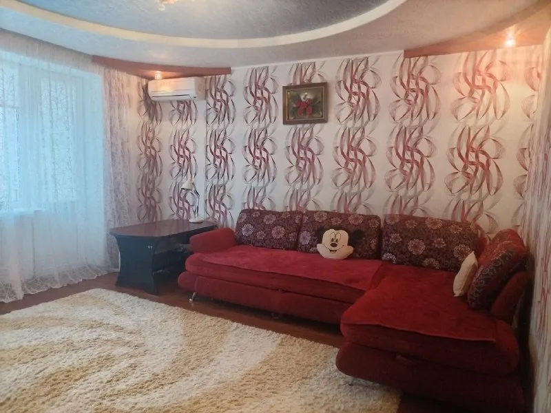 ‼️продажа квартиры‼️ 🏡продаётся трёхкомнатная квартира в г. Енакиево днр район фильтровальная ✅этажность–7/9 жилого дома ✅жилое состояние в квартире два балкона окна пластиковые ✅квартира продаётся с мебелью и бытовой техникой рядом автобусная остановка, школа, детский садик, супермаркет 📃документы готовы 💴цена: 2🍋300.00 рублей 🔥продажа от собственника ☎️+7(949) 312-62-53 ☎️+7(949) 354-84-94 недвижимость днр - фотография - 5