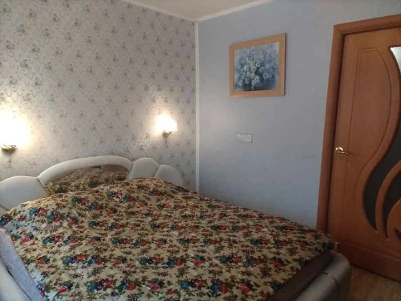 ‼️продажа квартиры‼️ 🏡продаётся трёхкомнатная квартира в г. Енакиево днр район фильтровальная ✅этажность–7/9 жилого дома ✅жилое состояние в квартире два балкона окна пластиковые ✅квартира продаётся с мебелью и бытовой техникой рядом автобусная остановка, школа, детский садик, супермаркет 📃документы готовы 💴цена: 2🍋300.00 рублей 🔥продажа от собственника ☎️+7(949) 312-62-53 ☎️+7(949) 354-84-94 недвижимость днр - фотография - 8