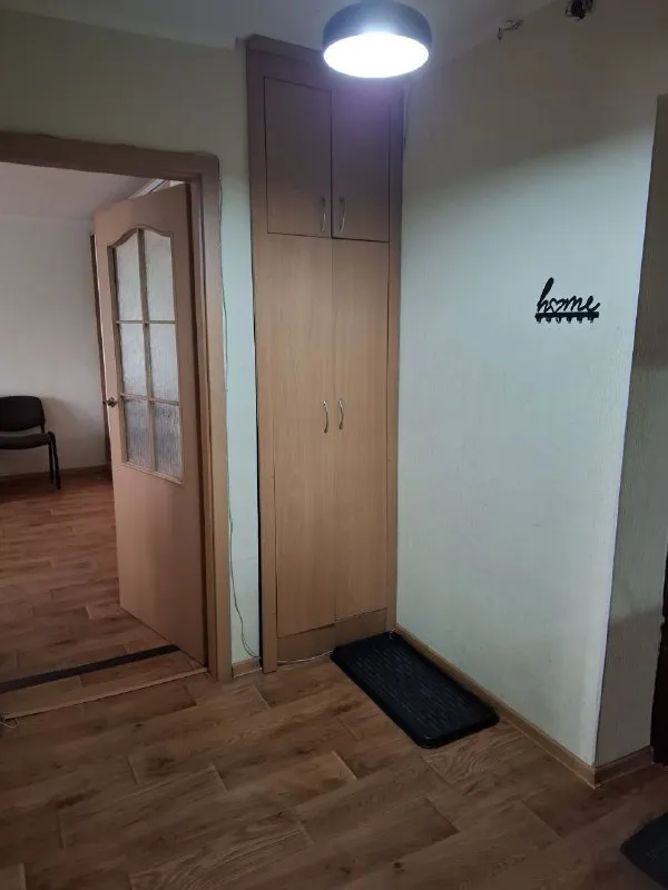 Срочная продажа❗️ двухкомнатная квартира  🌇донецк, киевский район донецк сити, ул. Артема 📍 🔥по супер цене! ✅этаж 5/9  ✅квартира с современным ремонтом, полностью укомплектована мебелью и быттехникой, идеально под аренду! 🏙красивый вид на город! 👍огромная лоджия на всю ширину квартиры! ✅квартира очень теплая! 🎁все полностью остаётся, заходи, живи! Благоустроенный чистый двор. Отличная инфраструктура! 💰цена 5 млн. Без торга. . 📲☎️+79493389894 ан евгения подписаться | дать объявление - фотография - 8