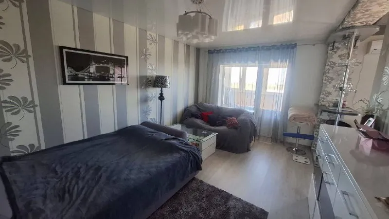 Продам крупногабаритную 1-комнатную квартиру в городе донецке! Улица куйбышева! Район галактики! Ква... - фотография