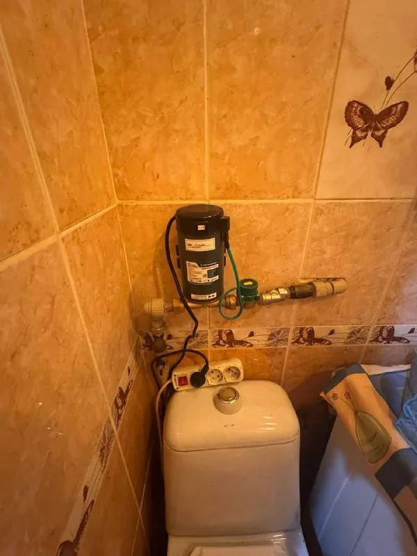 Срочная продажа ❗️ продам 3- х квартиру 🌆донецк, район: пролетарский «трамвай», улица буденновских партизан📍 ✅комнат - 3 ✅этаж - 4/4 ✅общая площадь - 54,7 ✅квартира теплая (не угловая) ✅фото реальные. 💰цена: 4,5 млн рублей, торг уместен реальному покупателю ❗️ 📲☎️ +7 (949)4596571 подписаться | дать объявление - фотография - 10