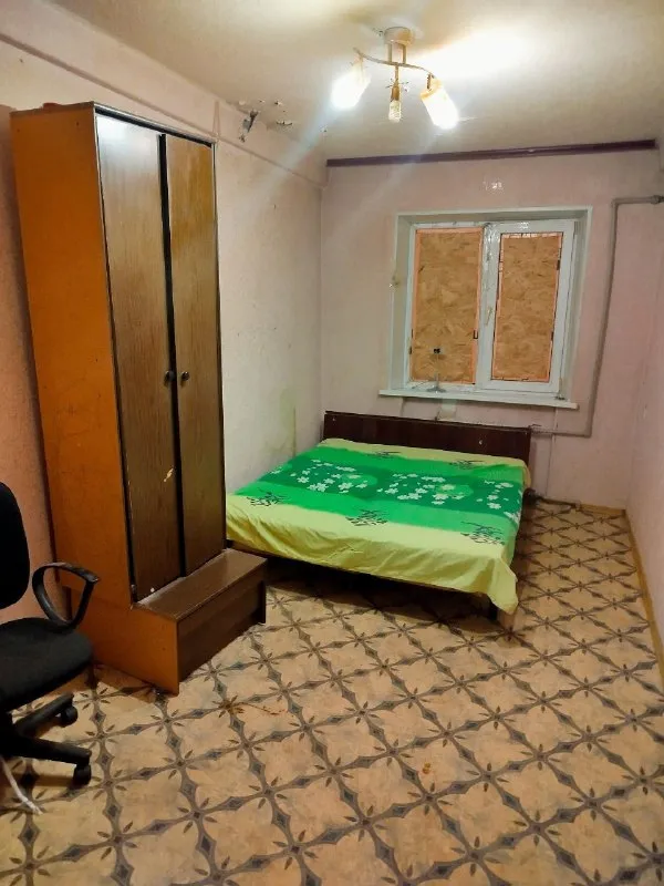 ‼️продажа квартиры‼️ 🏡продам двухкомнатную квартиру г. Донецк днр 🌇куйбышевский р-н микрараен октябрьский ✅этажность–5/5 жилого дома ✅квартира не угловая крыша поменяна ✅рядом детский садик, школа, рынок, 21 больница, остановка общественного транспорта 🔥собственник 💴цена 3🍋000.000 рублей ☎️+7(949) 419-04-95 татьяна 📨подписаться - фотография - 2