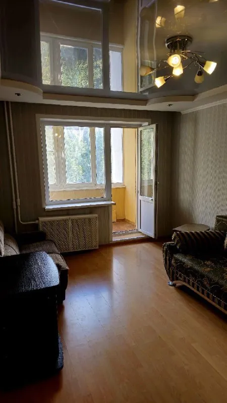 Продам 3х комнатную квартиру 🌇донецк, калининский район, дзержинского 67а, дом во дворе📍 ✅(чешка) с холлом 8,7 👍с ремонтом, мебелью техникой, два кондиционера. ✅этаж 6/9 ✅жилая 41, 7 общая 71,4, кухня 8,7, балкон застеклён. ✅отличное месторасположение, вся инфраструктура в шаговой доступности. 🔥 хорошая квартира в классном месте.   💰цена 6100000 ₽ торг есть 📲☎️+79493247464, 📲☎️+79491265897 подписаться | дать объявление - фотография - 6