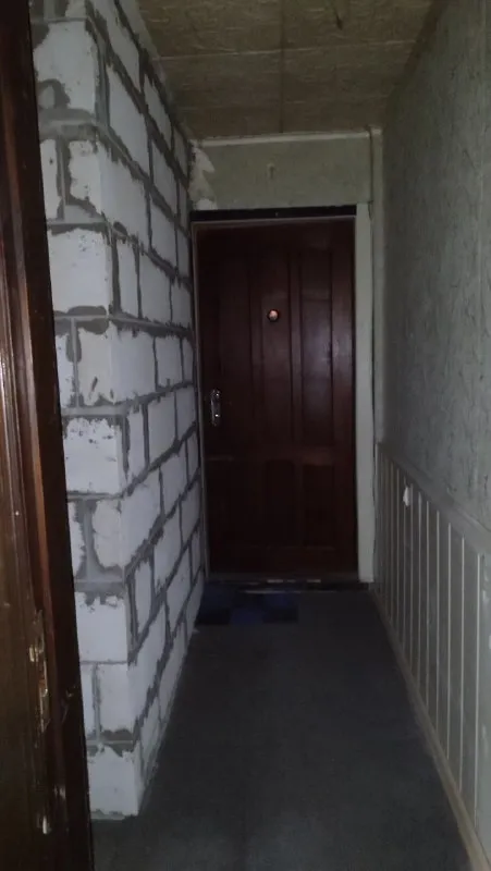 ‼️продажа квартиры‼️ 🏡продам комнатная квартира г. харцызск днр 🗺ориентир магазин рассвет ✅этажность... - фотография