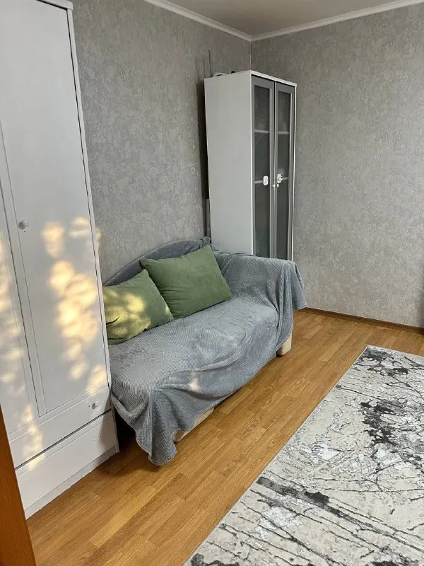 посуточно 1-комнатная квартира  🌇донецк, ул. артёма, 142 (ориентир шахтерская площадь, бывший магазин «империя обоев»). 📍 🛠 квартира только после ремонта. ❗️бесконтактное заселение. ❗️ 💦вода круглосуточно💦 ✅предоставляем чистое постельное белье, махровые полотенца. ✅в квартире имеется все необходимое для проживания. - фотография - 8