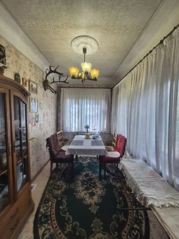 ‼️срочная продажа, цена снижена в связи с выездом  ‼️ 🏡продам газифицированый добротный  частный дом 🌇г. донецк ор-р ж/д вокзал📍 💰цена: 6.000.000 ₽ ⛽дом с газом  для большой и дружной семьи! 🌎общая площадь дома 120 кв м ²,5 сот приватизированой земли. ✅дом шпальный обложен кирпичом, сделана стяжка. - фотография - 8