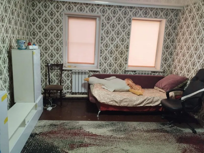 🏡продажа частного дома 🌇г. макеевка днр, пос осипенко ✅общая площадь–83 м2 ✅участок земли–6 соток ✅дом газифицирован бойлер, холодильник, частично с мебелью, пластиковые окна, большой гараж 📃документы готовы к сделке 🔥собственник 💴цена: 4🍋200.000 рублей хороший торг‼️ ☎️+7(949) 341-90-71 звонить тг 📨подписаться - фотография - 4