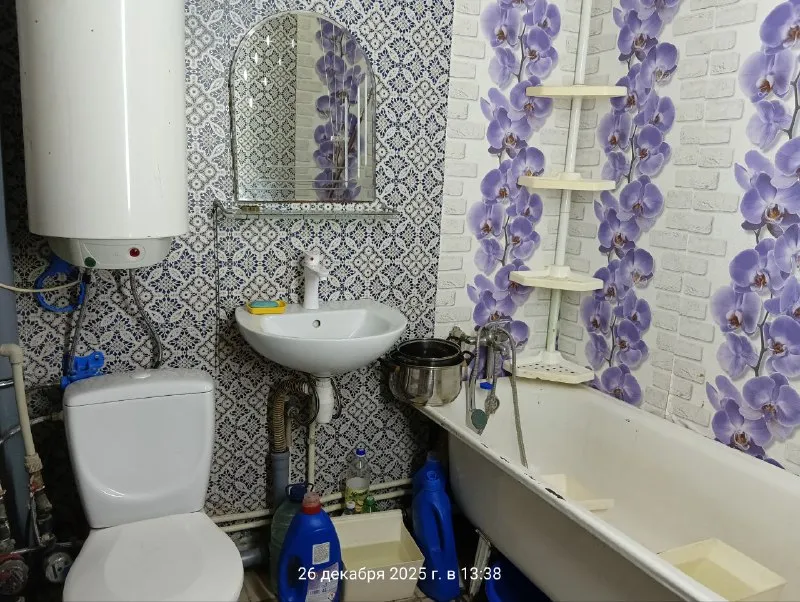 Аренда 1-но комн. Квартиры на грабарях ул. Химиков (остановка 63-го маршрута рядом). 8-9-ти этажного (водичка по графику хорошим напором). Чистая / уютная квартира со всей необходимой мебелью и техникой (микроволновка, бойлер, холодильник, стиральная машинка автомат). Магазин рядом. Цена - 10 000 руб. Ан анна +7 949 470 04 83 (феникс), +7 949 796 89 69 (миранда). - фотография - 9