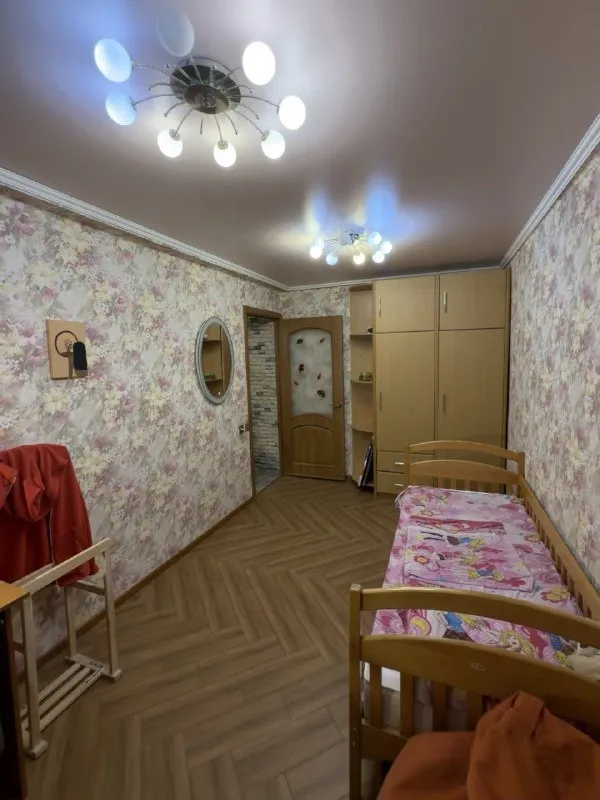 продажа 3-х комн. квартиры 🌇донецк в центре калининского района, грузия - овнатаняна 26а📍 ✅5й этаж -... - фотография