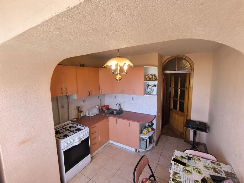 Продажа крупногабаритной трёхкомнатной квартиры 🌇в киевском районе донецка ул. Челюскинцев - донецк - сити📍 ✅в девятиэтажном доме, на восьмом этаже 📑документы полностью готовы к сделке, прописанных нет‼️ ✅общая площадь 70 кв. М ✅квартира теплая 💦вода по графику ✅установлены. .. E="background-image:url('//telegram. Org/img/emoji/40/e29d97.png')">❗️требуется косметический ремонт 🎁в квартире остается вся мебель и техника 👍тихий спокойный двор насыщенная инфраструктура: -донецк-сити; детские сады; школы; продуктовые магазины; супермаркет, развитая транспортная развязка в любую точку города. Остановки маршрутного такси в шаговой доступности. 💰цена снижена 5 500 000 руб 📲☎️+79495138558 подписаться | дать объявление - фотография - 7