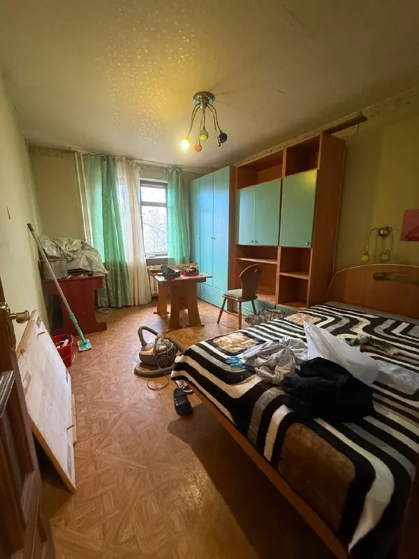 Продам 3х комнатную квартиру 🌇донецк, киевский район, ул. Политбойцов 📍 📑документы готовы ✅площадь квартиры :63.3 м², ✅не угловая, очень тёплая, с двумя застеклëнными балконами. ✅в квартире имеется всё для комфортного проживания: сплит, газовая колонка, посудомоечная машина, стиральная машина, холодильник. ✅жилое состояние ✅ 4 этаж из. .. Moji emoji-id="5449494525670082610">✅ комнаты раздельные 📍в шаговой доступности: супермаркеты, торговые центры, рынок, салоны услуг, спортивные центры, больница и школы! 💰стоимость 4.900.000 ₽ 📲☎️ +79490370636 подписаться | дать объявление - фотография - 6