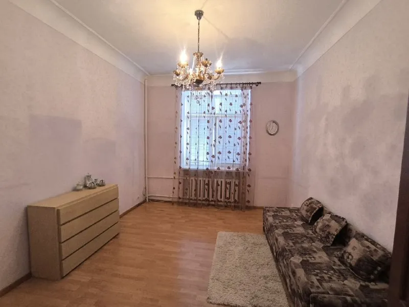 Продаётся шикарная 4-х комнатная квартира 🌇в центре города донецка, грин плаза, хмели-сунели, площадь ленина, адрес постышева 52📍 ✅шикарный дом - центр большая квартира в центре города, высокие потолки❗️ 🏡дом образцово показательный ✅подъезд чистый, после ремонта ✅общая площадь 120 кв м ✅все комнаты в квартире раздельные ✅оборудована всем необходимым для комфортного проживания 👍чистый и ухоженный подвал для хранения вещей 📑 документы готовы!! ❗️собственник в донецке 💰цена - снижена 10 500 000 ₽ 📲☎️+79495138558 подписаться | дать объявление - фотография - 5