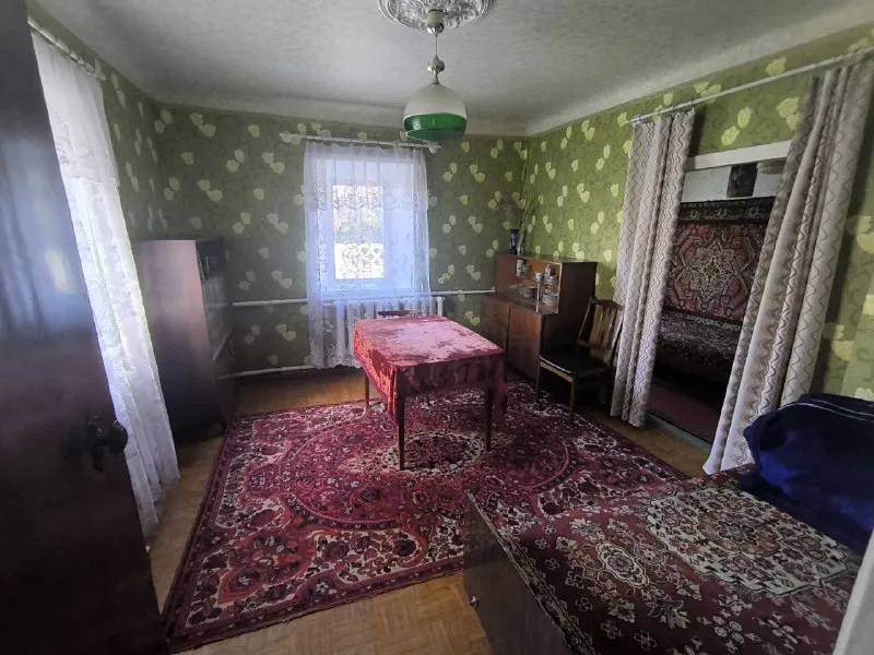 Продам квартиру на земле 🌇донецк, калининский район - покровский храм, улица ярослава галана📍 📑документы готовы, прописанных нет‼️ 💦вода согласно графику ✅общая площадь дома 50 кв м ✅участок 3 сотки ✅все коммуникации: ⛽газ, вода, канализация установлены пластиковые окна - фотография - 4