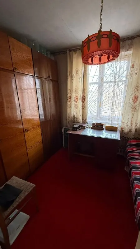 🏡продаётся комнатная квартира г. макеевка днр 🗺посёлок красная звезда ✅этажность–1/2 жилого дома ✅общая площадь–31 м2 ✅под ремонт есть погреб 💧вода по графику остановка общественного транспорта рядом с домом 📃документы готовы 🔥собственник 💴цена: 1🍋250.000 рублей ☎️+7(949) 393-47-13 📨подписаться - фотография - 3