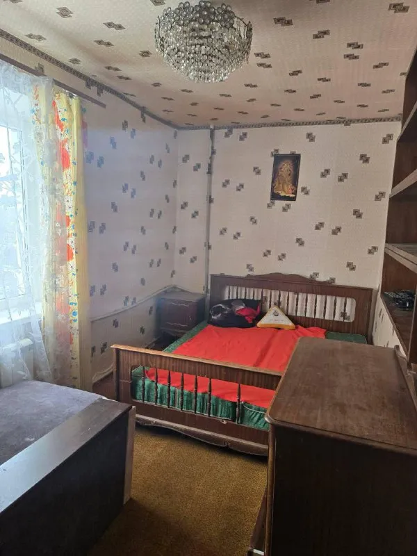 продажа 2х комнатной квартиры 🌇город макеевка, ул. краснодарская, 12📍 + 🎁 бонус гараж с ямой 🔥 ✅площадь 40,3м2 ✅этаж 3 из 4 ✅комнаты - смежные ✅окна м/п 📍в шаговой доступности: - фотография - 2