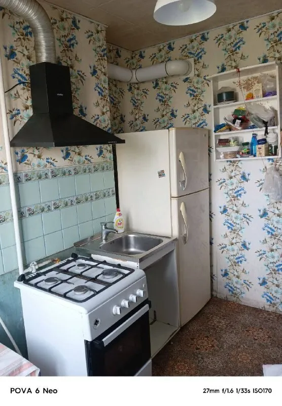 продажа 3х комнатной квартиры 🌇донецк, в куйбышевском районе донецка, тц галактика - sportmax, ул. словацкая📍 ✅7 этаж - девятиэтажки 📑документы готовы к сделке, прописанных нет собственник в донецке‼️ ✅квартира теплая, окна пластик ✅коммуникации частично поменяны (стояки пластик) ❗️требуется ремонт насыщенная инфраструктура: - sportmax ; тц галактика ; - детские сады; школы; - продуктовые магазины; - супермаркет 👌развитая транспортная развязка в любую точку города. остановки маршрутного такси в шаговой доступности. 💰цена снижена 4 000 000 ₽ реальному клиенту торг 👀показ в любое время 📲☎️+79495138558 подписаться  |  дать объявление - фотография - 2