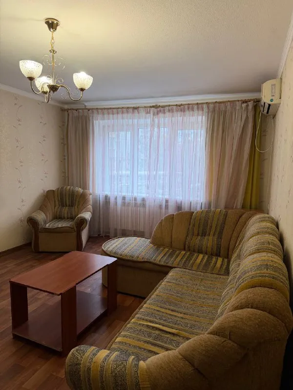 сдам 2 ком квартиру донецк сити киевский район ул артёма 4/9 этаж 2 раздельные комнаты 2 балкона ванна туалет раздельно хорошее состояние телевизор, холодильник, машинка автомат бойлер есть накопительный бак 500л есть видео квартиры 30 000₽+все коммунальные услуги +79494113097 алина @as_01vva telegram - фотография - 2