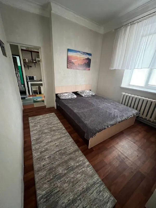 💬 описание: посуточно квартиры во всех районах донецк ✨есть всё необходимое для комфортного проживания:✨ ✅вода холодная, горячая, питьевая круглосуточно! Стоят накопительные баки!!! ✅ тв, wifi ✅ стиральная машина ✅ кондиционер ✅ постельные принадлежности ✅ парковочное место ✅ магазины в шаговой доступности 💰💰💰 цена зависит от количества человек и дней проживания залог обязательно! Принимаем всех! Добро пожаловать ☺️ 💳 цена: договорная 📲 tg: юлия, 📞 звоните: +79493379032 💳 цена: 0 руб. 📲 tg: юлия, 📞 звоните: +79493379032 - фотография - 8