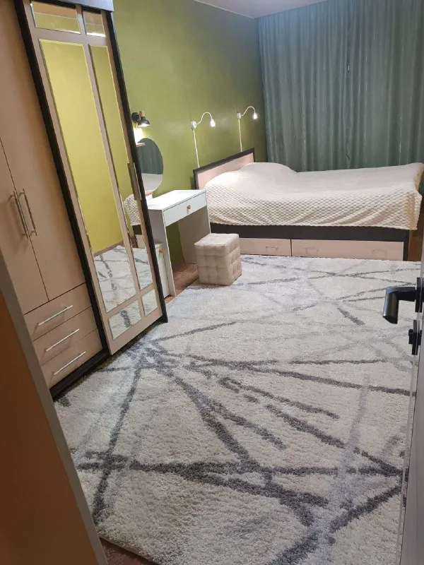 🔥 новая 2-комнатная студия в харцызске посуточно! 🔥 сдается эксклюзивная студия после полного нового ремонта. Абсолютно всё новое: мебель, техника, сантехника. Комфорт: • накопительный бак (всегда горячая вода) • теплые полы • оборудованная кухня, wi-fi, тв. Важно: • не для вечеринок! • в квартире не курить! Идеально для спокойного отдыха. ☎+79494289878 ( телеграмм, ватсап) ☎+79490427404 - фотография - 3