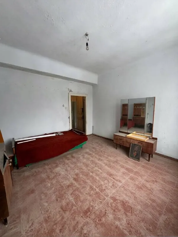 Продажа двухкомнатной квартиры 🌇мариуполь, ул. Победы, д. 48📍 ✅2-й этаж трёхэтажного дома ✅общая площадь: 44,6 м², просторные потолки высотой 2,9 м. 🔨 ремонт: обновляйте квартиру по собственному дизайну! ✅ установлены современные алюминиевые радиаторы отопления ✅новые качественные стеклопакеты пвх ✅ замены. .. Telegram. Org/img/emoji/40/f09f9391.png')">📑документы готовы к сделке 💰цена квартиры: 3 300 000 ₽ 📲☎️+7 (949) 719-26-34 инна, ан «бюро имущественных решений» спешите познакомиться с вашим новым домом! 🛫подписаться  |  дать объявление 📲наш max - фотография - 2