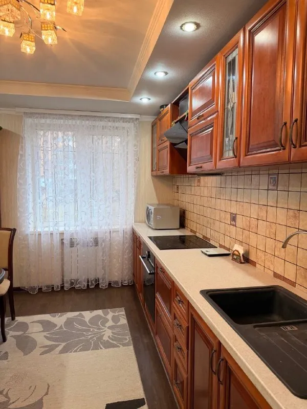 🏡продажа двухкомнатной квартиры 🌇город: харцызск днр 🗺микрорайон черёмушки • рядом школа, детский садик, магазины, аптека, рынок, тц и остановка общественного транспорта 🔥собственник 💴цена: 5🍋000.000 рублей ‼️торг ☎️+7(949) 508-31-98 ☎️+7(949) 524-41-21 📨подписаться - фотография - 6