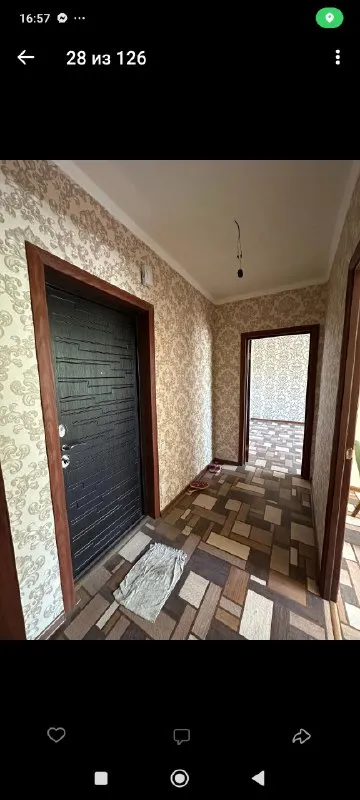 Собственник, продаю 2 комнатную квартиру, в городе харцызске. Черёмушки, верх юбилейного, 3 эт 9 эт дома. Комнаты раздельные, общая площадь 52 кв, рядом рынок, хорошая развязка. В квартире сделан качественно кап ремонт, новые стеклопакеты, радиаторы, двери, поменяна проводка, новый линолеум. Документы в порядке, прописанных нет. Цена 5 мил. Тел 7949-341-75-33.. .. 7949-416-47-57 ▪️ недвижимость большого харцызска 👈 подписаться ▪️ разместить объявление ▪️ обсудить - фотография - 6