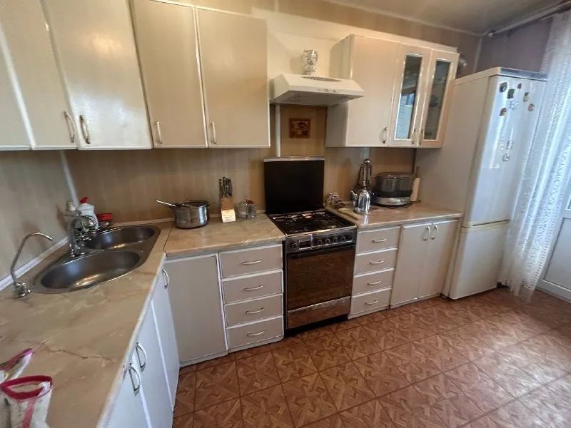 Аренда 3х комнатной квартиры - ворошиловский район -набережная/рамада - вода идёт круглосуточно! 📍ул... - фотография