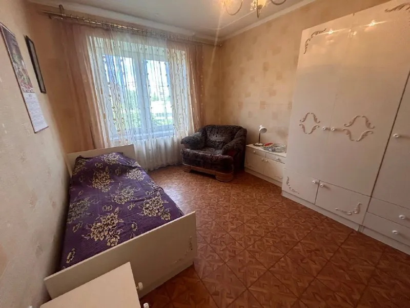 Аренда 3х комнатной квартиры - ворошиловский район -набережная/рамада - вода идёт круглосуточно! 📍улица набережная 133 - спа-центр ramada полностью оборудованная квартира‼️ вся необходимая техника и мебель - вся изменения в квартира за счет арендодателя. 🔸 вода идёт круглосуточно. 🔸 просторная гостиная. 🔸кухня. 🔸две спальни. 🔸 просторная входная группа. 🔸 раздельный санузел - бойлер на 70л. 📍 рядом: ✔️ набережная. ✔️ автостанция крытый рынок. ✔️ магазины и супермаркеты. ✔️ школа и детский сад. ✔️ удобная транспортная развязка. Стоимость аренды 45,000 рублей номер +7949 04 04 189 - фотография - 6