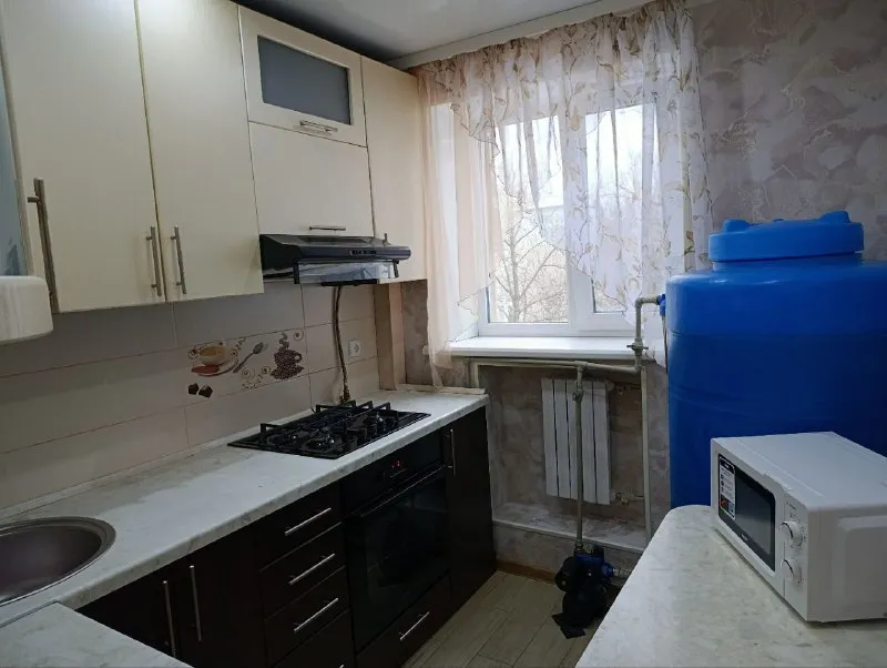 🏡посуточно 1-однокомнатная квартира от собственника. 🌇донецк днр пролетарский район, ул. Раздольная📌 ✅свежий ремонт❗️ ✅уютная квартира для вашего комфортного проживания. ✅чистота и безопасность - тщательная уборка и дезинфекция после каждого гостя. ✅полная комплектация - wi-fi, телевизор, фен, утюг, кондиционер, стиральная машина, тапочки, средства гигиены, чистые полотенца и постельное белье. 💦 🚿 вода холодная и горячая 24/7 круглосу. .. Egram. Org/img/emoji/40/f09f918d. Png')">👍удобная лоджия для курения. 🚫 квартира не сдается для вечеринок и шумных компаний. 📍при необходимости предоставление электронных чеков. 🔥заселение 24/7 ⏰заезд в 13.30. Выезд 12.00. 💰стоимость 5.500 руб/сутки + залог 5.000 рублей. ✍️предложу другие варианты 📲☎️+79498479831 ирина 📨подписаться - фотография - 6