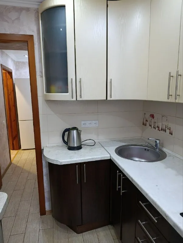 🏡посуточно 1-однокомнатная квартира от собственника. 🌇донецк днр пролетарский район, ул. Раздольная📌 ✅свежий ремонт❗️ ✅уютная квартира для вашего комфортного проживания. ✅чистота и безопасность - тщательная уборка и дезинфекция после каждого гостя. ✅полная комплектация - wi-fi, телевизор, фен, утюг, кондиционер, стиральная машина, тапочки, средства гигиены, чистые полотенца и постельное белье. 💦 🚿 вода холодная и горячая 24/7 круглосу. .. Egram. Org/img/emoji/40/f09f918d. Png')">👍удобная лоджия для курения. 🚫 квартира не сдается для вечеринок и шумных компаний. 📍при необходимости предоставление электронных чеков. 🔥заселение 24/7 ⏰заезд в 13.30. Выезд 12.00. 💰стоимость 5.500 руб/сутки + залог 5.000 рублей. ✍️предложу другие варианты 📲☎️+79498479831 ирина 📨подписаться - фотография - 7