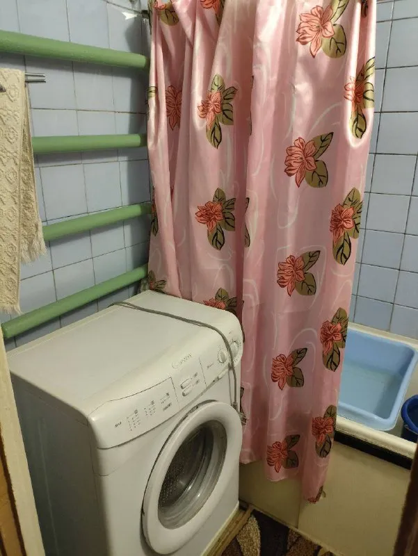 Сдам 2 ком квартиру ленинский район мариупольская развилка ул днепроздержинская 6/9 этаж окна пластиковые, машинка автомат, холодильник, микроволновая печь все необходимое в квартире есть состояние обычное 20 000₽+все коммунальные услуги +79494113097 алина @as_01vva telegram - фотография - 8