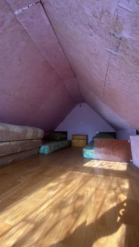 Продам дачу в закрытом обществе. 6 соток земли, полив 2 раза в неделю. Территория охраняется. До водохранилища 500м, на территории общества есть свой ставок, можно купаться. Ориентировочно харцызск. Цена 350.000т +79494559272 - фотография - 8