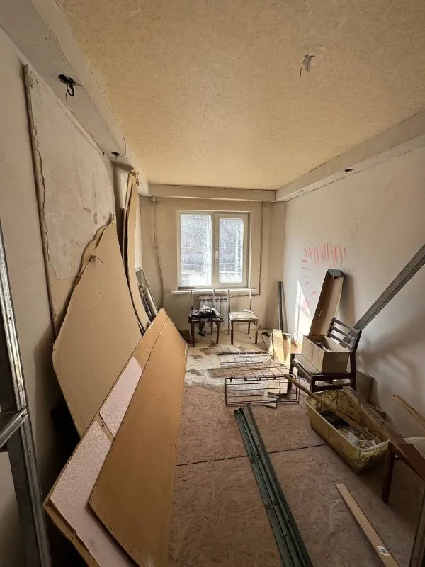 Продам 2-х комнатную квартиру 🌇харцызск, м-н металлургов📌 ✅общая площадь 45кв. М, 2 этаж 5 этажного дома, не угловая. ✅окна пластиковые, балконный блок дерево, застеклен. ✅коммуникации заменены. 👍хорошее расположение : школа, детский сад, рынок, супермаркеты. 💰цена 2 000 000 ₽ торг 📲☎️+79493418412 лилия ан терем 🛫подписаться  |  дать объявление 📲наш max - фотография - 3