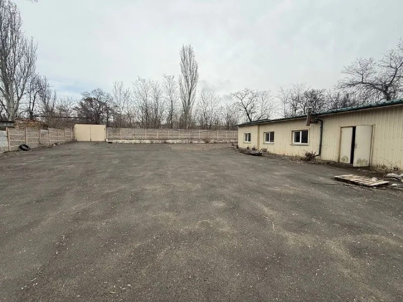 Продажа коммерческого помещения - 341м² 🌇донецк, буденновский район, мрэо 1 ул. Левобережная 6б 📌 ✅коммуникации: свет, вода, центральная канализация ✅офис 2 отдельных помещения ✅цех ✅склад 🚸большой автомобильный и пешеходный трафик 🅿собственная парковка и внутренний двор 👀показ в любое удобное время! 📲☎️+79493005543 🛫подписаться  |  дать объявление 📲наш max - фотография - 1