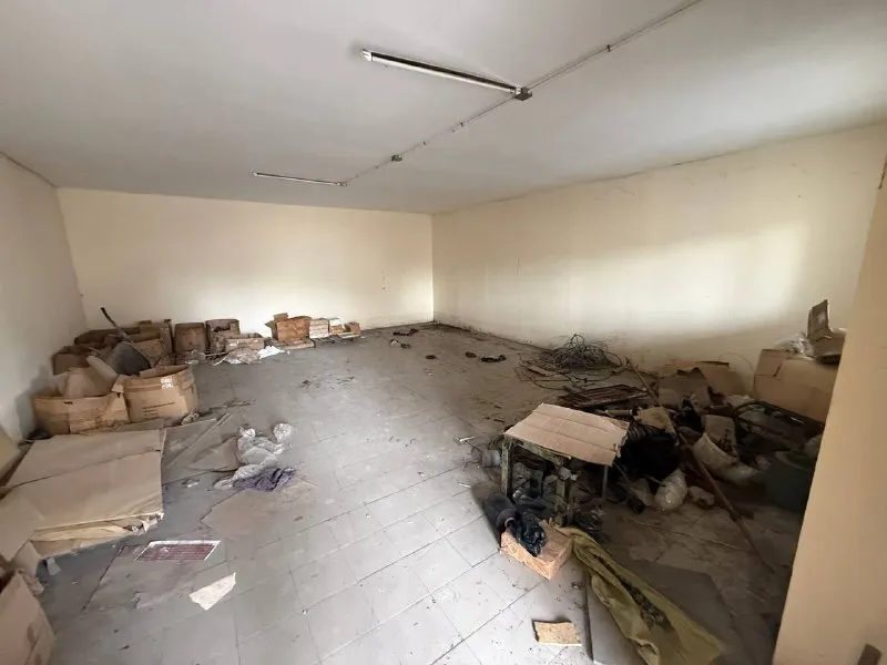 Продажа коммерческого помещения - 341м² 🌇донецк, буденновский район, мрэо 1 ул. Левобережная 6б 📌 ✅коммуникации: свет, вода, центральная канализация ✅офис 2 отдельных помещения ✅цех ✅склад 🚸большой автомобильный и пешеходный трафик 🅿собственная парковка и внутренний двор 👀показ в любое удобное время! 📲☎️+79493005543 🛫подписаться  |  дать объявление 📲наш max - фотография - 9