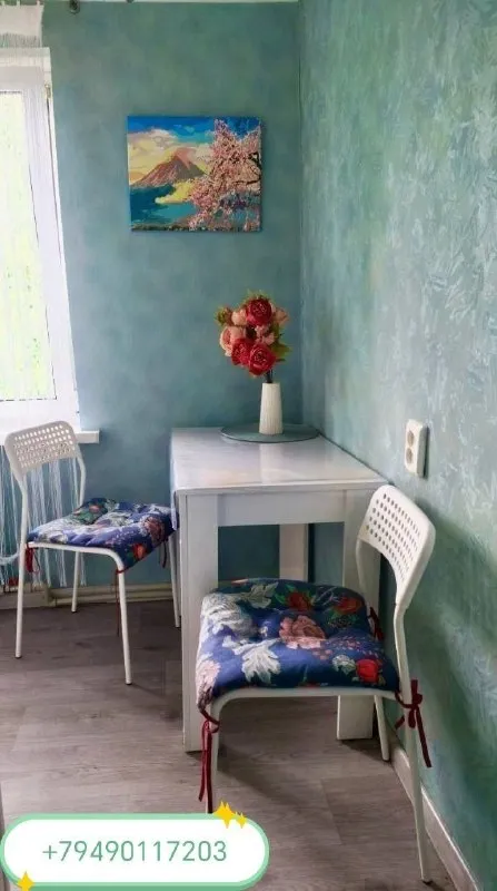 Сдается в аренду посуточно двухкомнатная квартира 🌇донецк, в центре города возле набережной, ворошиловский район📍 💦вода круглосуточно горячая и холодная! (водонакопительный бак) 📌в пешей доступности любой транспорт (трамвай, троллейбус, маршрутки), во дворе бесплатная парковка для вашего автомобиля, рядом школы и детский сад, рестораны и кафе, магазины ✅в квартире имеется всё для комфортного проживания (сушилка для белья, фен, водонагреватель, микроволновая печь, плита, стиральная машина, электро чайник, средства гигиены(шампунь, бальзам, гель для душа, одноразовые щетка и паста зубные, жидкое мыло, спрей для волос), полотенца и постельное белье, кондиционер, новая посуда, холодильник, утюг и гладильная доска, два двухспальных места(в одной комнате двухспальная крова. .. Kground-image:url('//telegram. Org/img/emoji/40/f09f93b2.png')">📲☎️+79490117203 +7телеком 📲тг @anjelikarieltor связь плохая очень если не дозвонились, пишите в telegram✅ под тем же номером подписаться | 📩дать объявление 📲наш max - фотография - 9