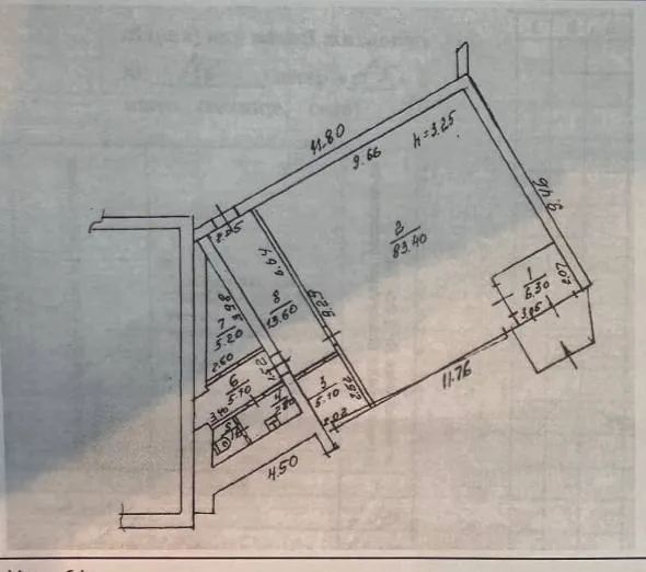 ☎️+79490370636 стройте свое пространство с агентством недвижимости город. Вы мечтаете - мы реализовываем💫 продажа коммерческого помещения бывшее отделение банка - ул. Артёма, шахтерская площадь ! Документы рф 🇷🇺 📫улица артёма 146 общая площадь 123 м2 : ✔️помещение по фасаду, отдельный вход ✔️ранее помещение использовалась под банк, помещения без ремонта, кабинеты для сотрудников, кассы банка с сейфами, клиентский зал. ✔️санузел ✔️потолки высокие ✔️на перспективу идеально для банка, магазина, офисного помещения или любой вид деятельности. Из окон отличный вид на ул. Артема. ✔️есть два входа с ул. Артема и со двора дома рядом : остановка транспорта, шахтерская площадь, киевский проспект, донецк сити и т. Д. Документы рф 🇷🇺 собственник на сделке. Стоимость : 12.000.000₽ ☎️+79490370636 - фотография - 4