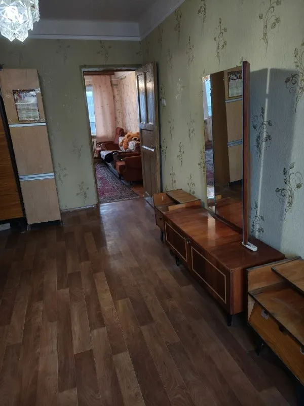 Продам двухкомнатную квартиру 🌇донецк, кировский район, семашко, район жкх📌 ✅в жилом состоянии. ✅комнаты большие и просторные. ✅чистая аккуратная. 📑документы готовы. ✅4 этаж/ 4эт. Вода по графику. ✅окна мп, трубы поменяны. ☎️+7(949) 36-77-907 📲☎️+7(900) 257-11-66 татьяна 🛫подписаться  |  дать объявление 📲наш max - фотография - 2