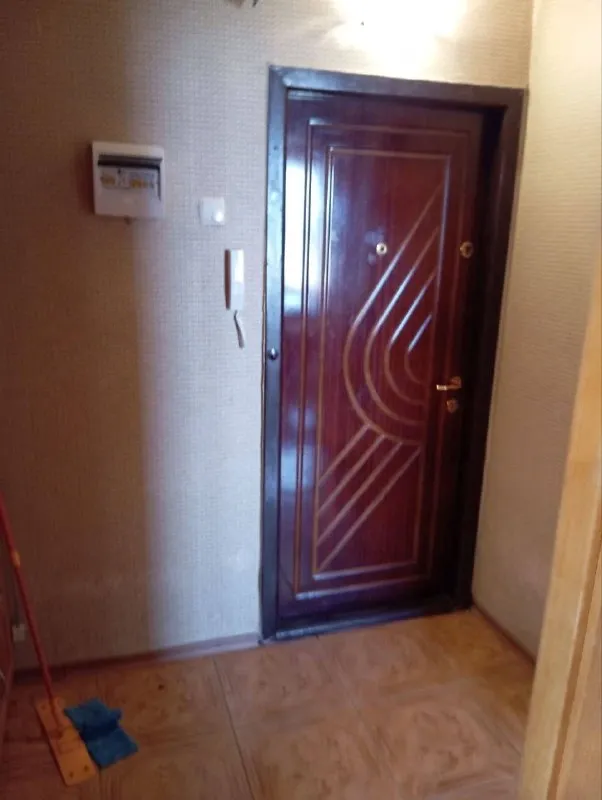Аренда! Шахтерская площадь! Сдам 1к квартиру. Этажность 10/16ти, шахтерская площадь, очень удобная транспортная развязка, крупногабаритная, вода идёт отлично, вся бытовая техника! Цена 20,000р + коммуналка, залог! Не военных, паре или одному(одной). +79493268382 виктория ан *ок. Риэлтор* - фотография - 3