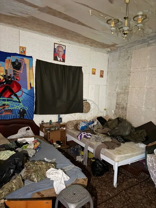Продам квартиру на земле петровский район ул твардовского 3 2 небольшие комнаты, земля, гараж отдельный вход окна пластиковые состояние под ремонт фотографии реальные 900 000₽ +79494113097 алина @as_01vva telegram - фотография - 5